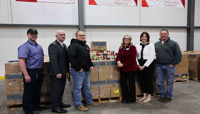 Helping Families in Need, One Box at a Time 