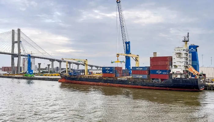 Agricultural Trade Boosts Farms and the Economy