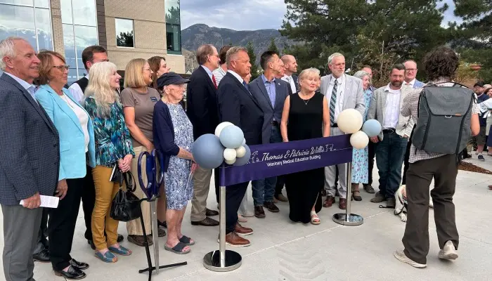 USU Cuts Ribbon on Thomas and Patricia Willis Veterinary Medical Education Building